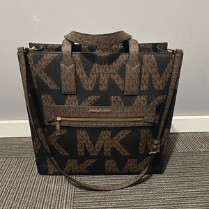 MK Kenly Tote
